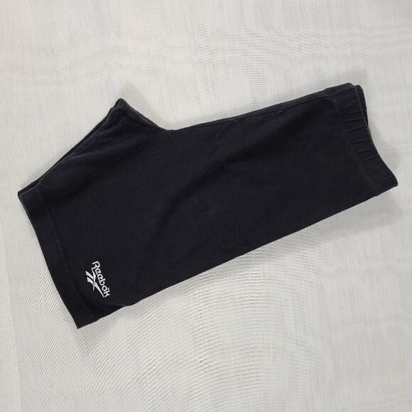Reebok Women's Classic Vector Logo Legging Shorts - Picture 5 of 7